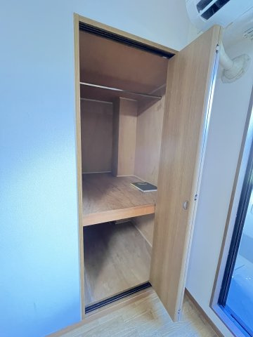 大阪市都島区善源寺町１丁目の賃貸マンションの収納