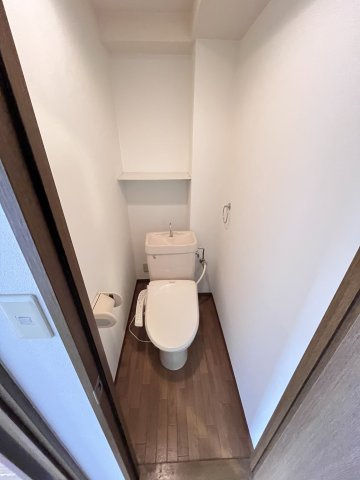 大阪市都島区善源寺町１丁目の賃貸マンションのトイレ