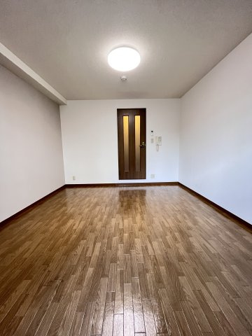 大阪市都島区善源寺町１丁目の賃貸マンションの洋室