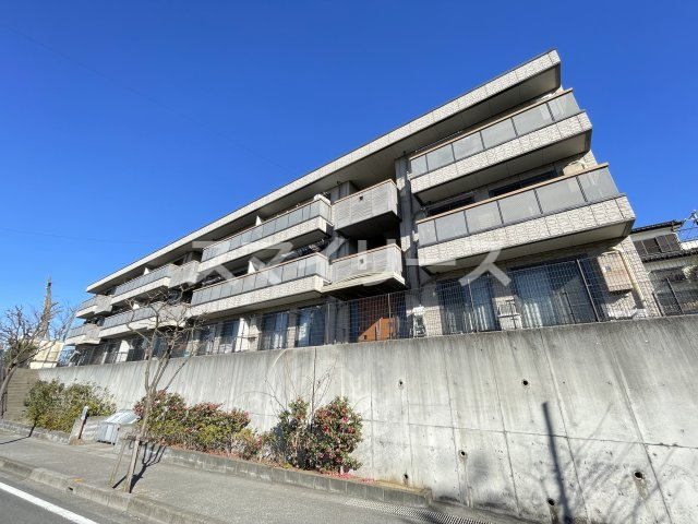 アルファコート流山の外観