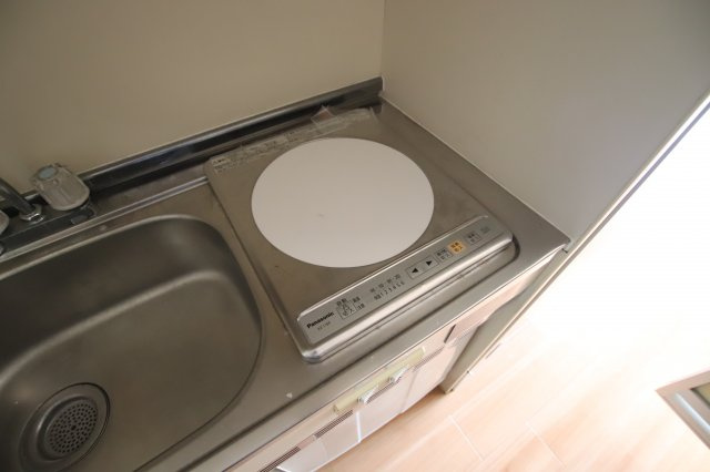 【設備】 | グラシアス堺 | IHコンロ
同一施工会社同一仕様写真