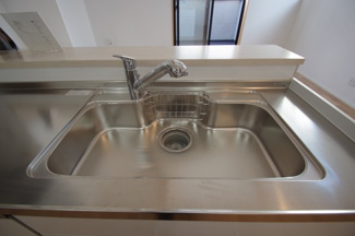 【キッチン】 | 【仲介手数料無料！！】国立市西1丁目　新築戸建て（全7棟）F号棟　5480万円 | 浄水器付き水栓