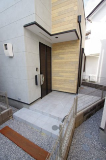 【エントランス】 | 【仲介手数料無料！！】国立市西1丁目　新築戸建て（全7棟）F号棟　5480万円