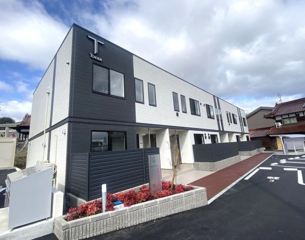 ファミーユ広島大学前