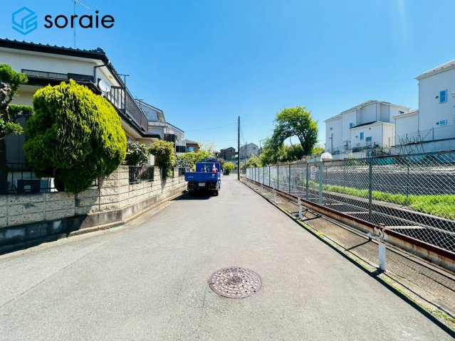 所沢市小手指南1期　新築戸建　　アーバンスタイルの前面道路含む現地写真|4/16撮影