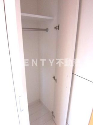 【収納】 | グラントゥルース大森ライズ | 小物を収納するのに便利です