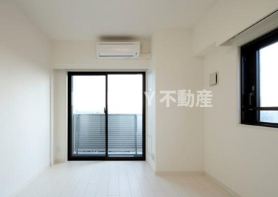 【居間・リビング】 | グラントゥルース大森ライズ | 使いやすい居間です