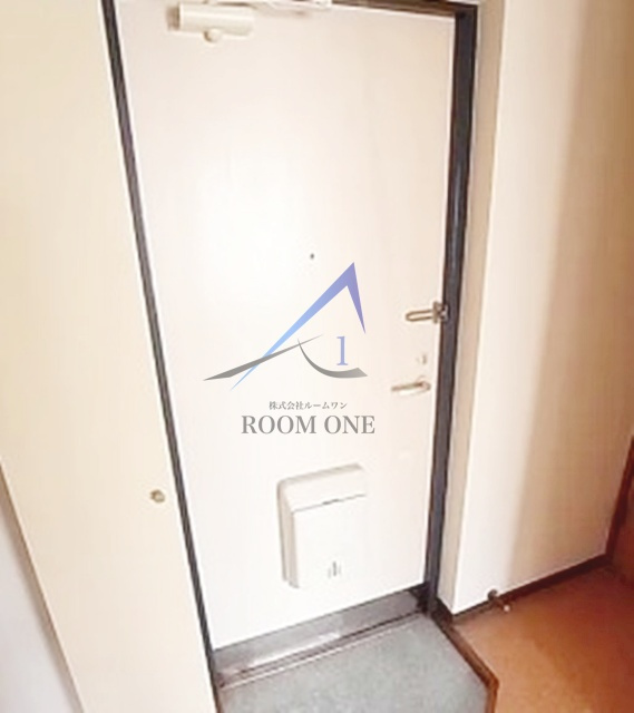 タケモトビルの玄関|玄関です。