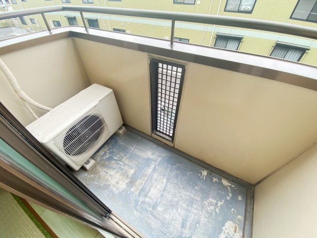 サンパーク816のバルコニー