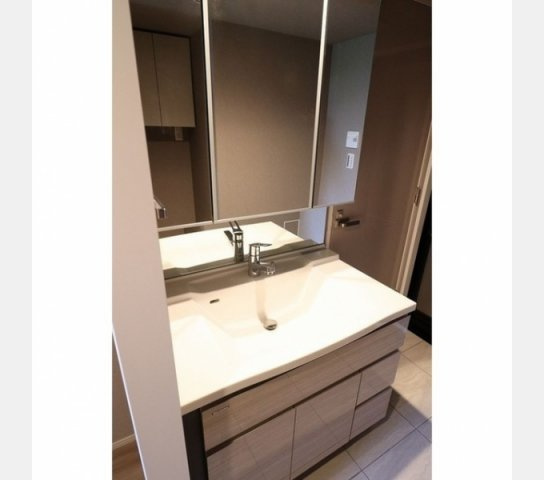 【独立洗面台】