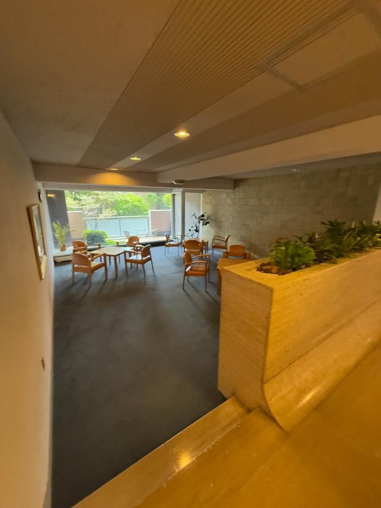 赤坂アーバンライフのエントランス