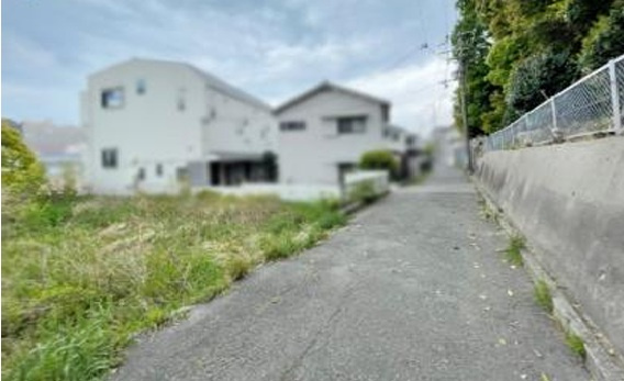 明石市山下町の土地図|現地写真は、Ａ、Ｂ号地全体の写真です。