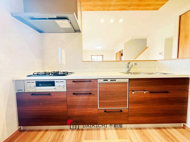 【キッチン】 | 桶川市上日出谷第12期　ワイウッドコート　新築戸建　全3棟　3号棟