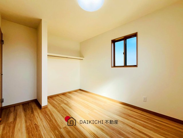 【洋室】 | 桶川市上日出谷第12期　ワイウッドコート　新築戸建　全3棟　3号棟