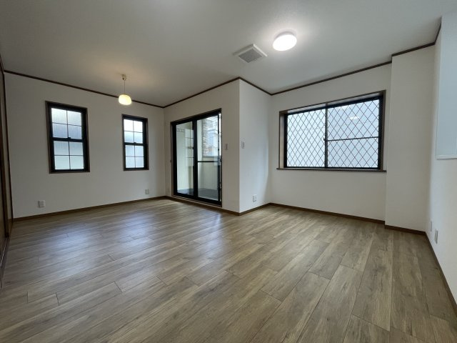 【居間・リビング】の画像