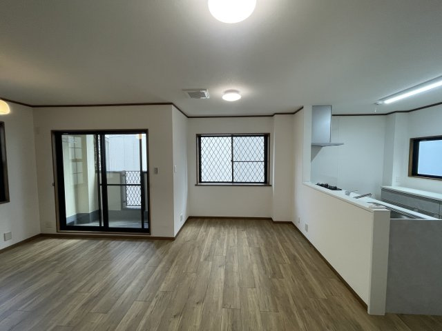 【居間・リビング】の画像