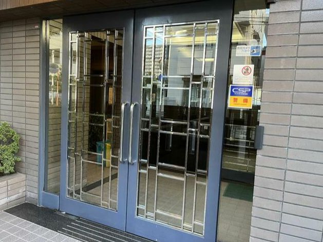 ワコーレ川口Ⅲのエントランス