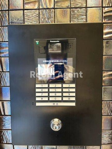 ディアレイシャス尾頭橋のエントランス