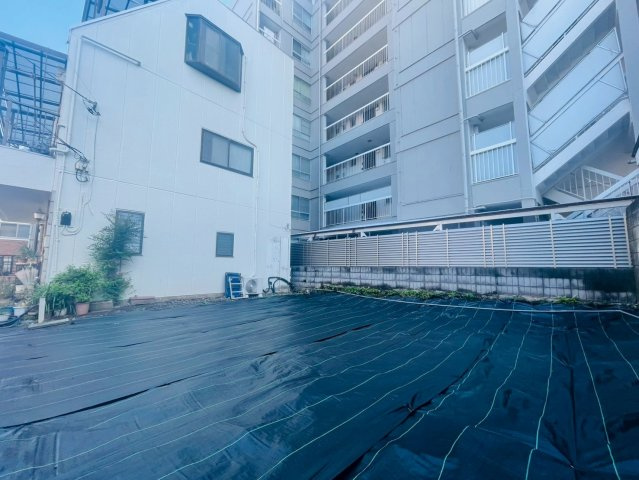 【外観】 | 目黒区東山３丁目　建築条件付き売地 | 日差しやそよ風を感じながら穏やかな暮らしを満喫できる環境