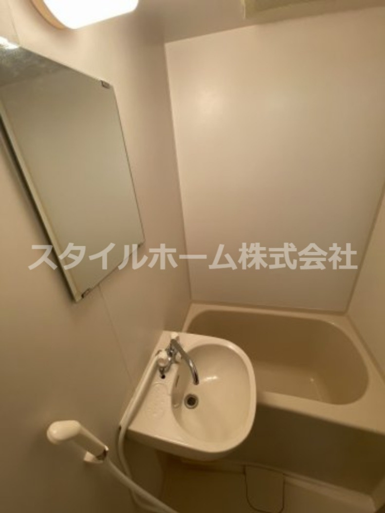 フィオーレ88の浴室|別部屋写真です。