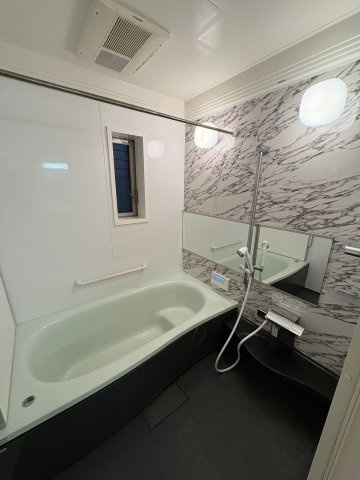 【浴室】の画像