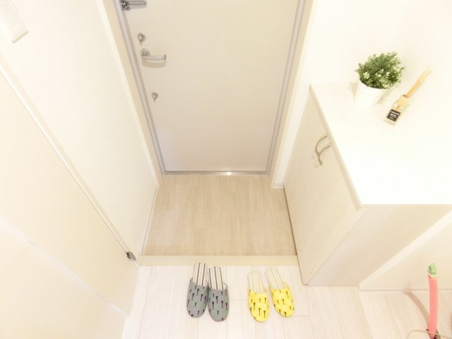 MANDARIN COURT深井駅前の玄関|モデルルーム写真