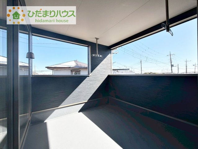 【バルコニー】 | 取手市宮和田第8　新築戸建 | 人気が高いインナーバルコニーを採用♪天候を気にせず洗濯物を干せ、紫外線も気にせずに済みます(*^^)v