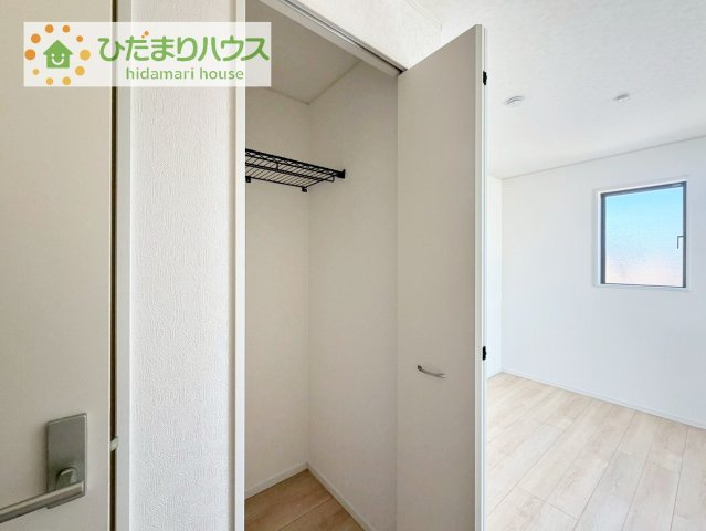 【収納】 | 取手市宮和田第8　新築戸建 | ハンガーパイプ付でお洋服の出し入れもラクラクです！