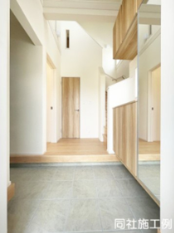 新築戸建・新築建売　福島市森合蒲原　森合小・清水中の玄関|同社施工例