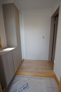 【玄関】 | 【仲介手数料無料！！】国立市西1丁目　新築戸建て（全7区画）E号棟　5980万円