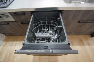 【キッチン】 | 【仲介手数料無料！！】国立市西1丁目　新築戸建て（全7区画）E号棟　5980万円 | ビルトイン食洗機