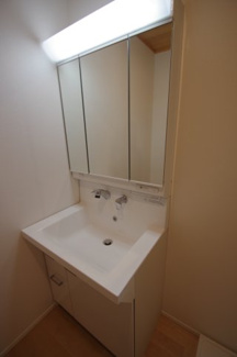 【独立洗面台】 | 【仲介手数料無料！！】国立市西1丁目　新築戸建て（全7区画）E号棟　5980万円