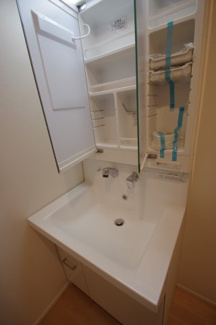 【洗面所】 | 【仲介手数料無料！！】国立市西1丁目　新築戸建て（全7区画）E号棟　5980万円