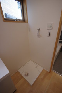 【ランドリースペース】 | 【仲介手数料無料！！】国立市西1丁目　新築戸建て（全7区画）E号棟　5980万円