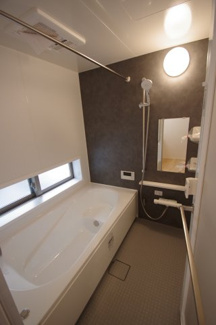 【浴室】 | 【仲介手数料無料！！】国立市西1丁目　新築戸建て（全7区画）E号棟　5980万円