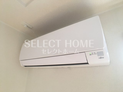 【設備】 | ブルーサンズ ロフティー | エアコン付き