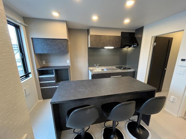 ファミーユ広島大学前のトイレ|シャワー付トイレ（イメージ）