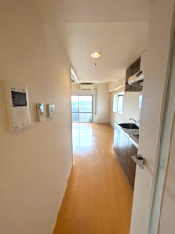 パークレジデンス江坂の内装|明るい室内です