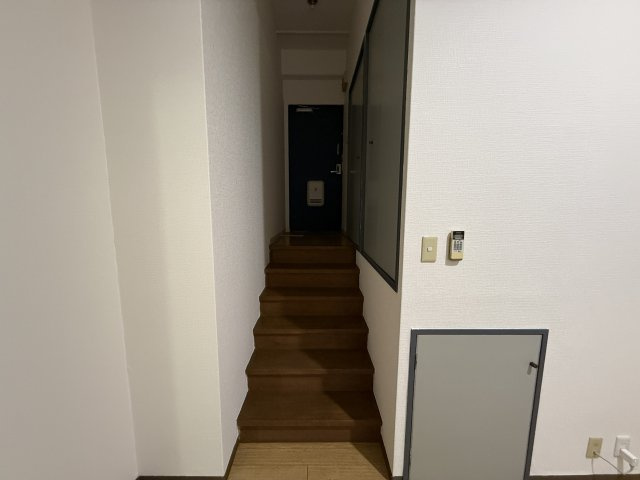 サンライズファーストの玄関