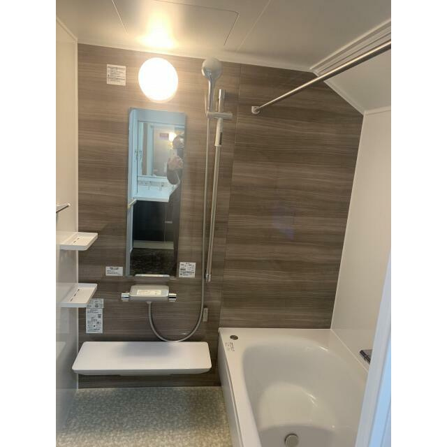 西東京市保谷町６丁目のアパートの浴室