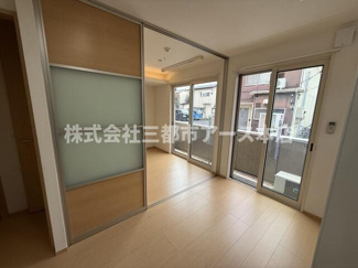 【居間・リビング】 | フラッツ・ベル | フラッツ・ベル