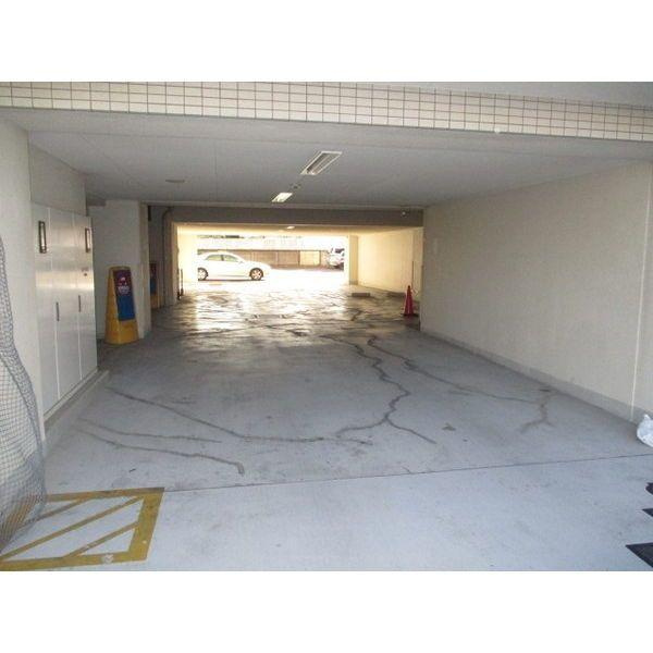 aLATO白壁　名古屋市賃貸　仲介手数料無料の駐車場