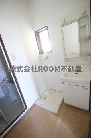 グリーンコートM Ⅰ・Ⅱの洗面所|忙しい朝には欠かせない洗面所です