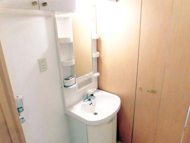 パールハイツ東小金井の洗面所