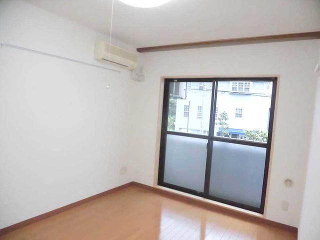 パールハイツ東小金井の洋室