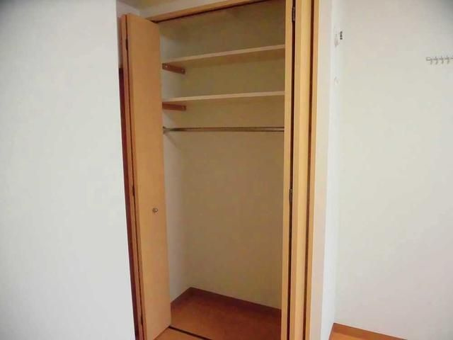 パールハイツ東小金井の玄関