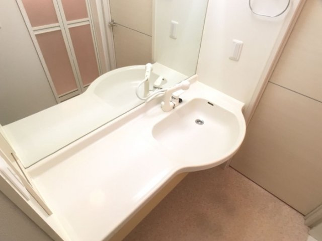 グラン・エスポワールの独立洗面台|洗面所