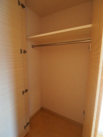 チェスターコート御茶ノ水の収納|※別室参考写真です。