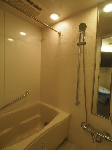 チェスターコート御茶ノ水の浴室|※別室参考写真です。