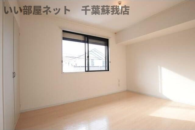 メゾンフローラおゆみ野の洋室|個人の部屋や寝室として使える洋室です